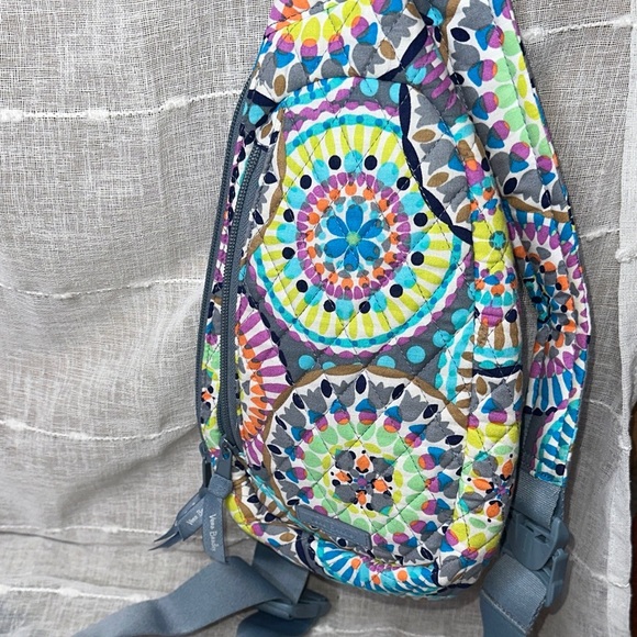 Vera Bradley Sunny Medallion 2025 Style Lighten Up Essential Sling Backpack NWOT - Picture 14 of 16